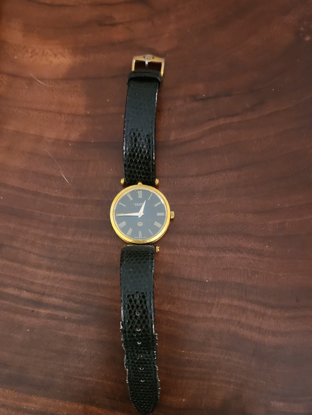 Vintage Ladies Gucci Watch - Stack Series